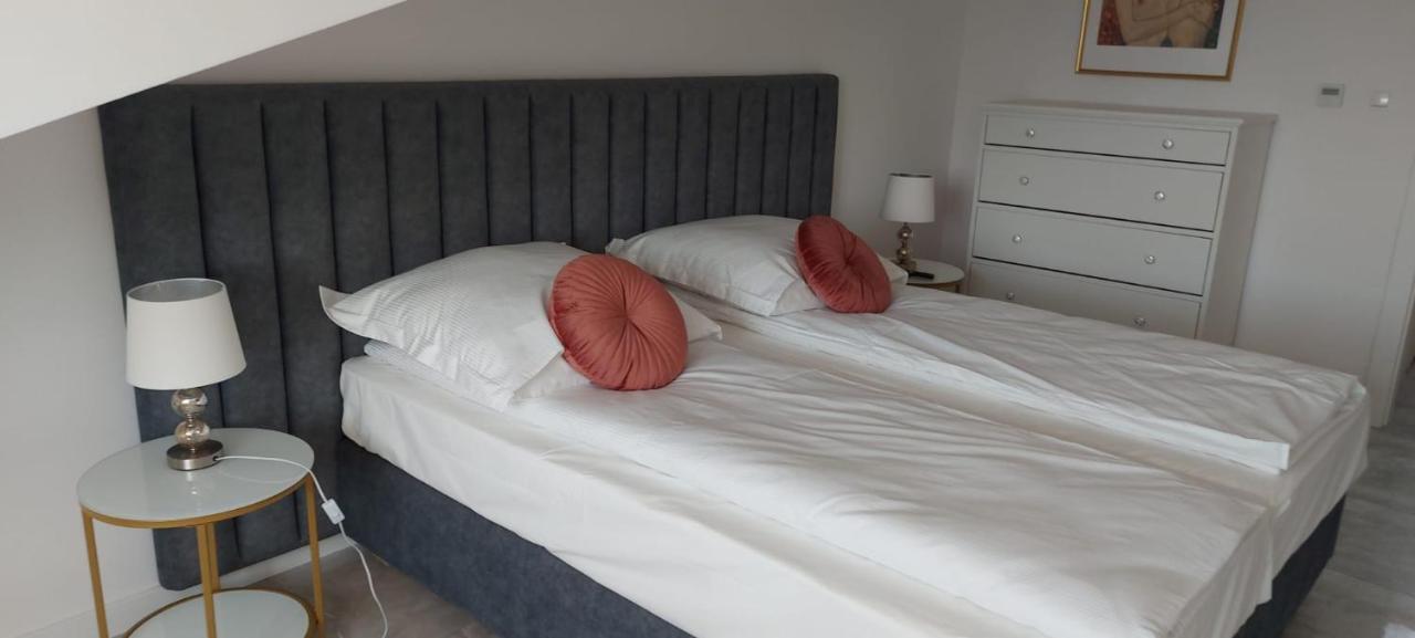 Juwel Apartments Krakow Z Widokiem Na Wawel Ap 44 Cracóvia Exterior foto