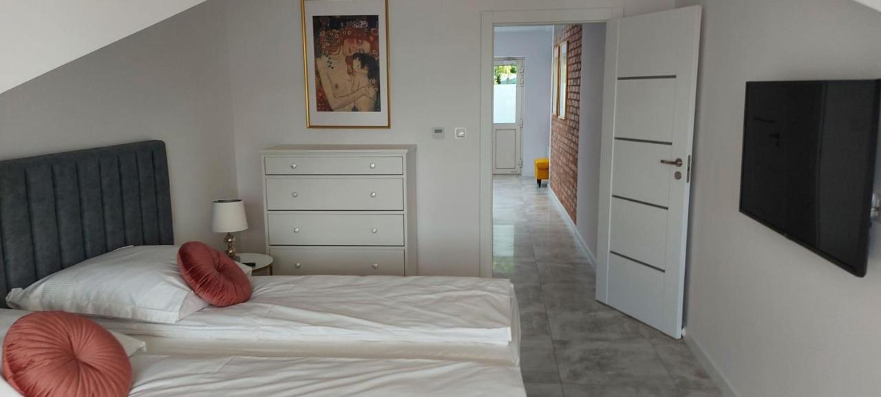 Juwel Apartments Krakow Z Widokiem Na Wawel Ap 44 Cracóvia Exterior foto